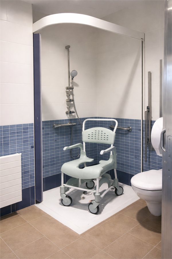 Mampara Maducha en entorno hospitalario o sanitario